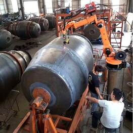 全自動焊接機械手